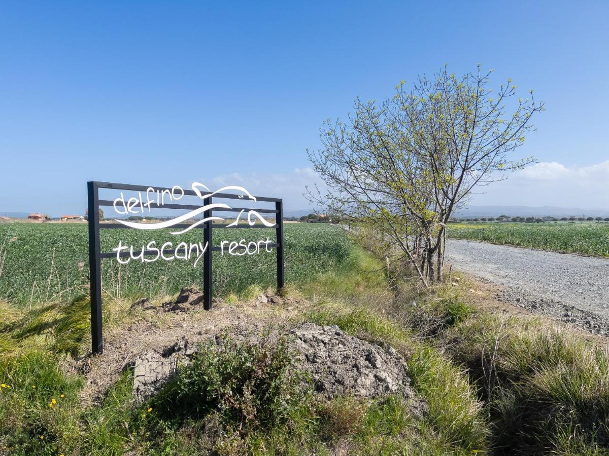 Delfino Tuscany Resort Марина-ди-Чечина Экстерьер фото