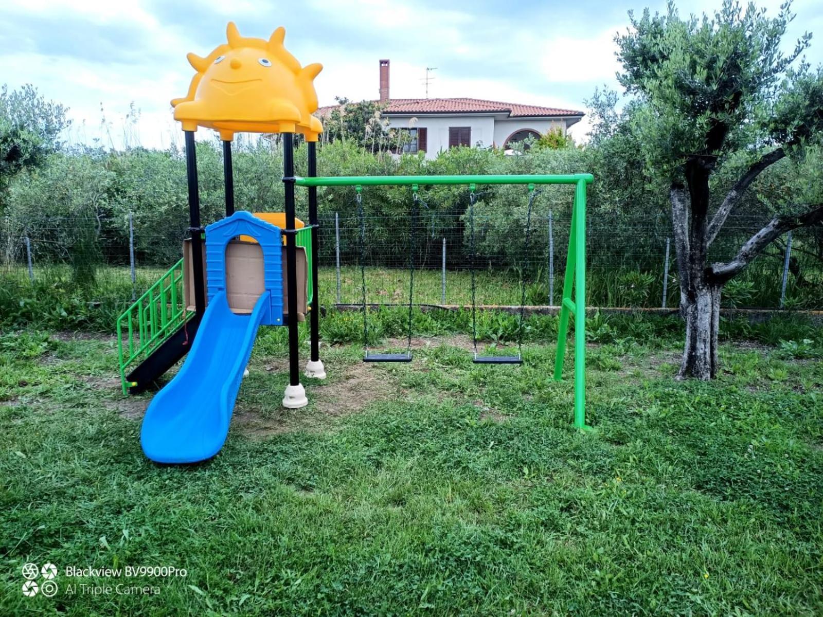 Delfino Tuscany Resort Марина-ди-Чечина Экстерьер фото